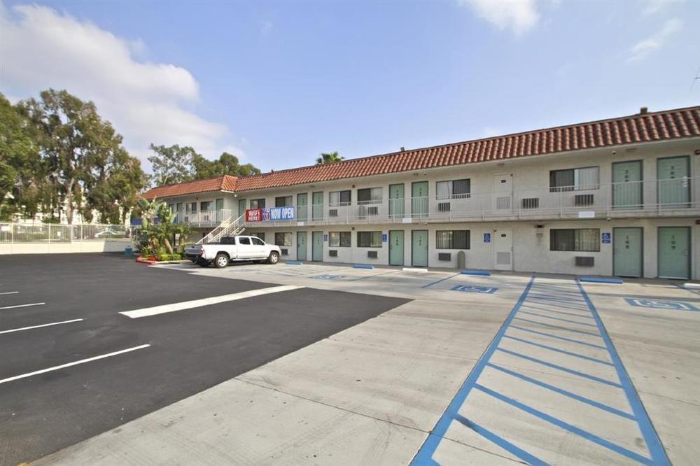 Motel 6-Rhome, Tx Εξωτερικό φωτογραφία