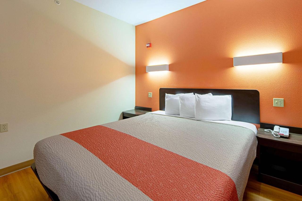 Motel 6-Rhome, Tx Εξωτερικό φωτογραφία