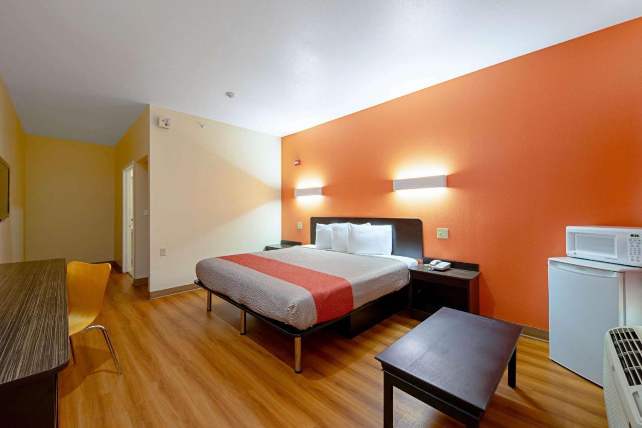 Motel 6-Rhome, Tx Εξωτερικό φωτογραφία