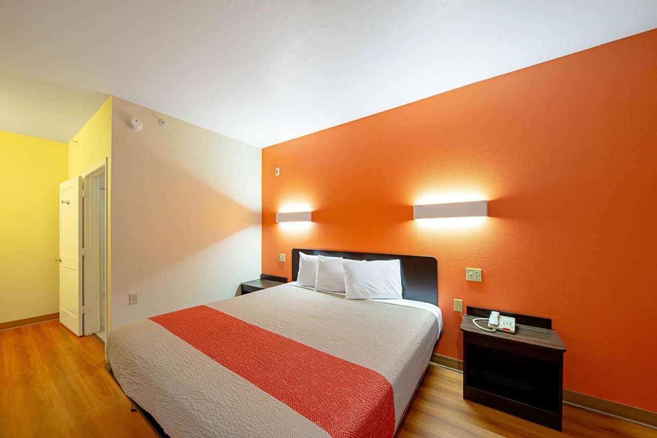 Motel 6-Rhome, Tx Εξωτερικό φωτογραφία