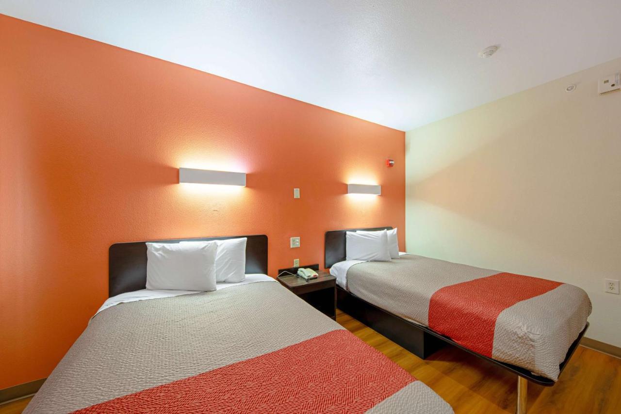 Motel 6-Rhome, Tx Εξωτερικό φωτογραφία