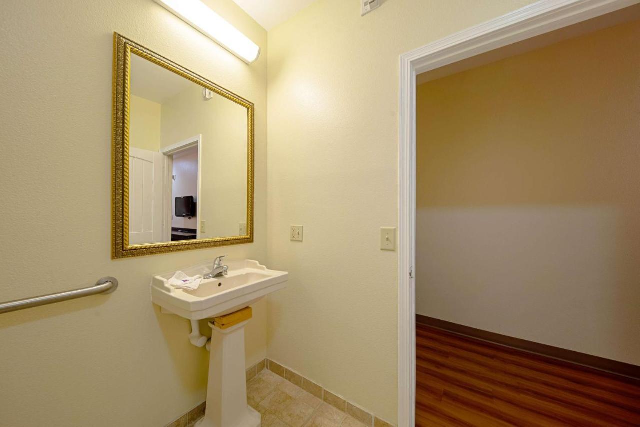 Motel 6-Rhome, Tx Εξωτερικό φωτογραφία